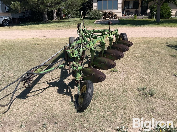 john-deere-5-image-6