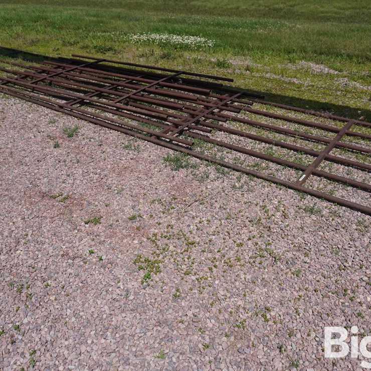 Continuous Fence Panels