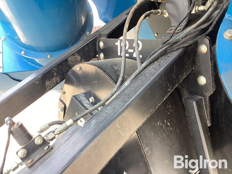 2012-kinze-1100-image-17