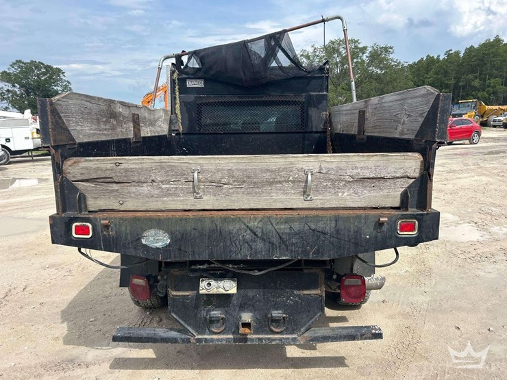 2015-ford-f350-image-30