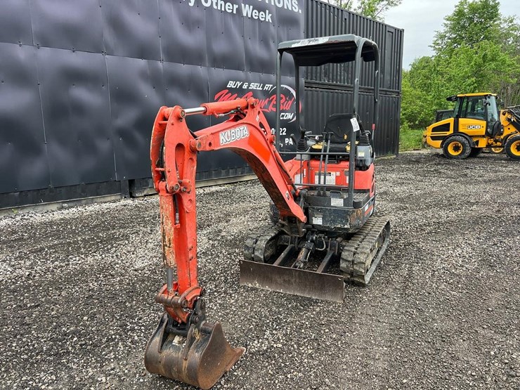 2020-kubota-u17-image-2