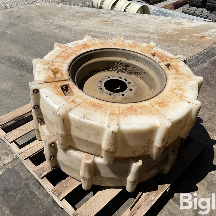 Mach 2 Solid Irrigation Pivot Wheels