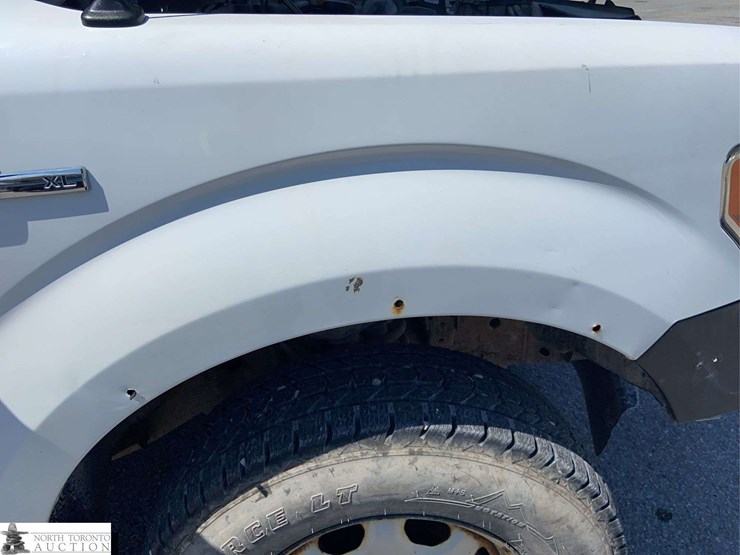 2014-ford-f150-image-29