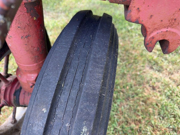 farmall-f-30-image-14