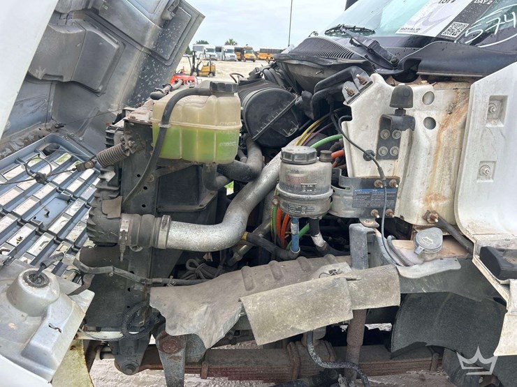 2005-altec-d947-image-6