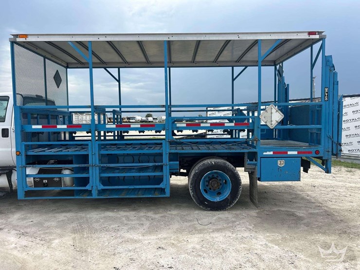2019-ford-f750-image-15