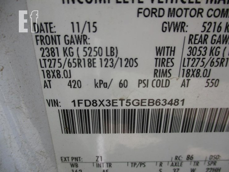 2016-ford-f350-image-17