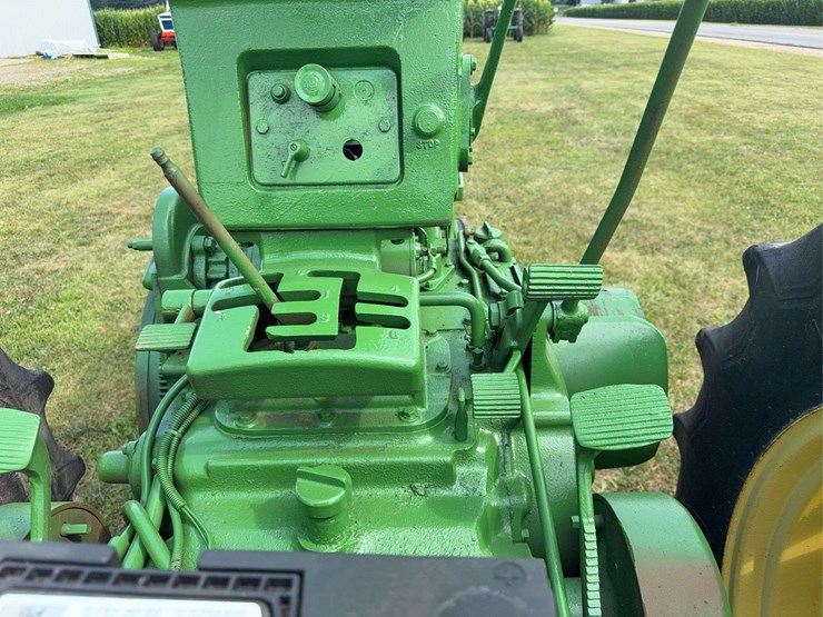 john-deere-730-image-22