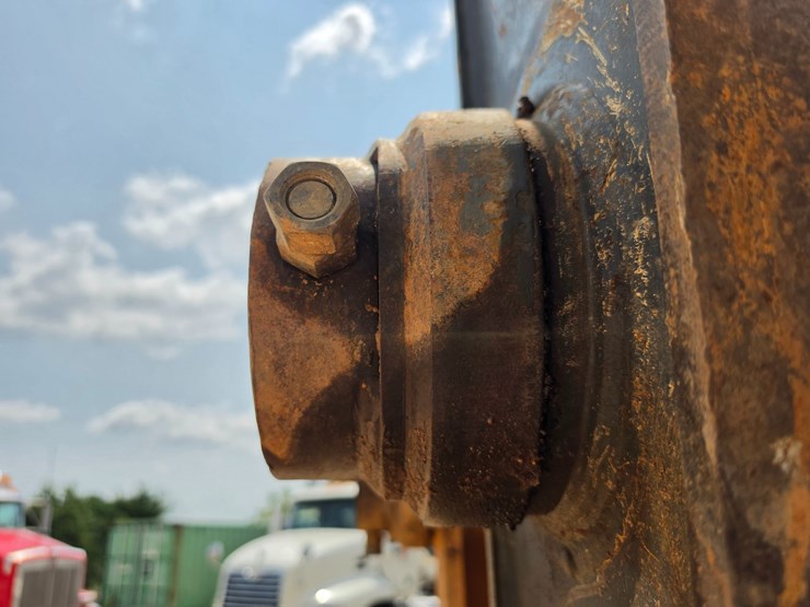 2018-deere-470g-lc-image-104