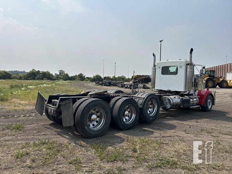 2007-kenworth-w900-image-5