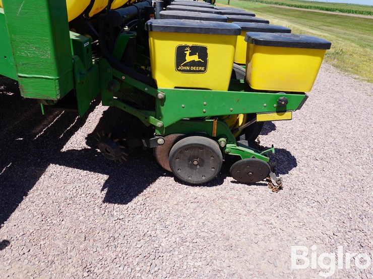 john-deere-1770-image-20