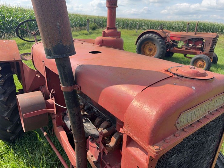 mccormick-deering-w-40-image-10