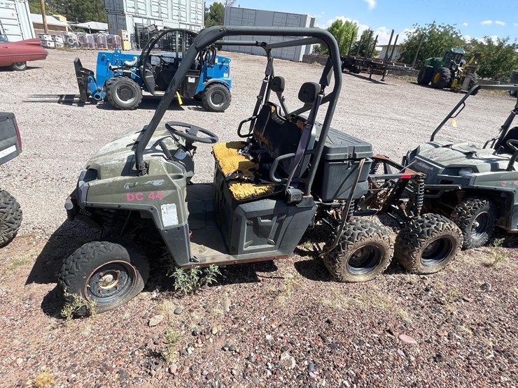2015-polaris-ranger-image-2