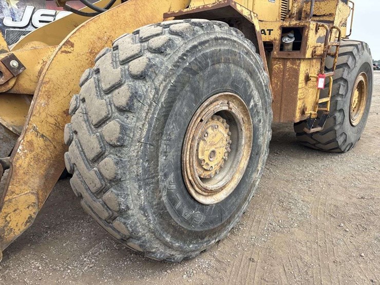 caterpillar-966d-image-9