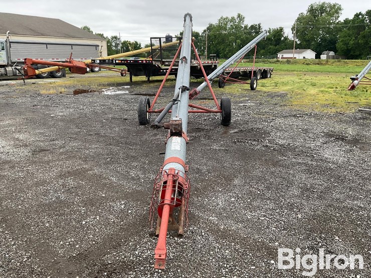 hutchinson/mayrath-truck-auger-image-2