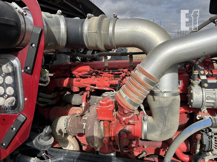 2025-kenworth-w900-image-27