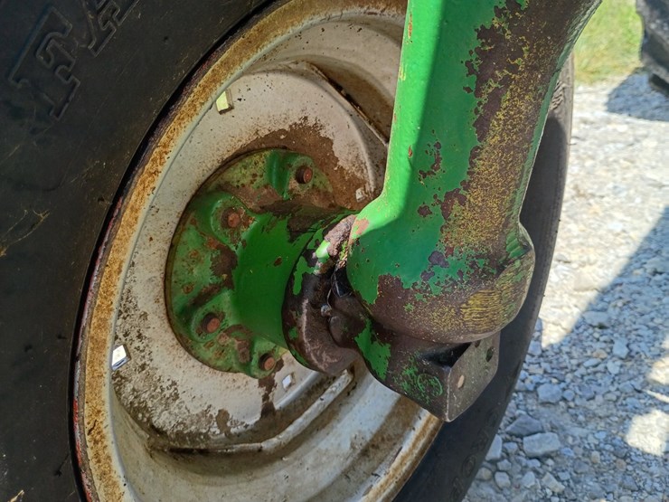 john-deere-2940-image-63