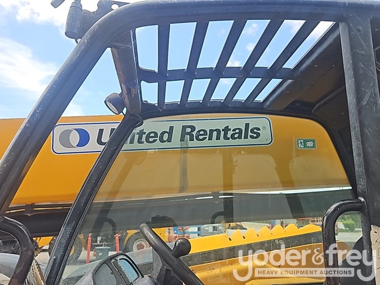 2015-jcb-507-42-image-24