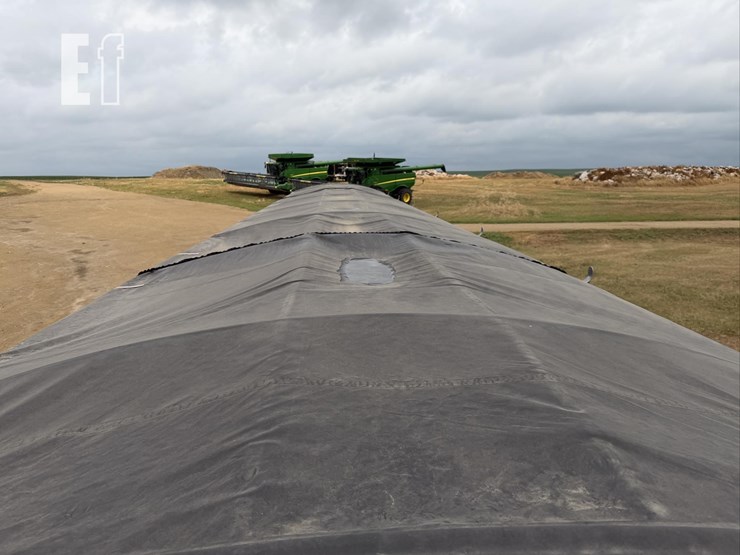 2011-wilson-grain-trailer-image-35