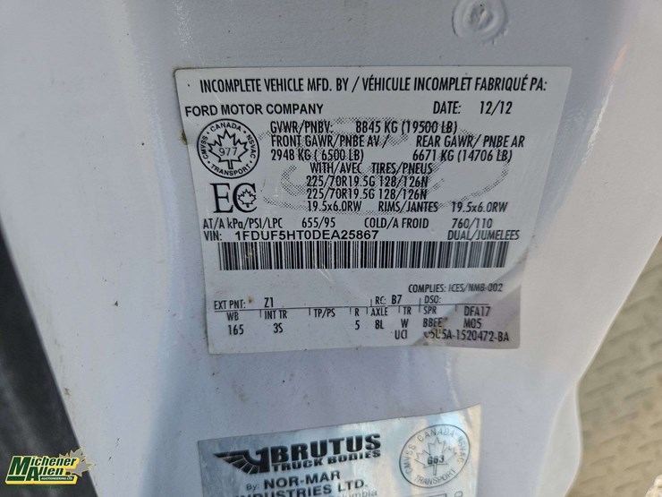 2013-ford-f550-image-19