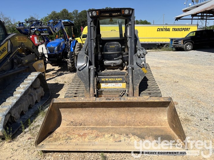 2021-new-holland-c337-image-3