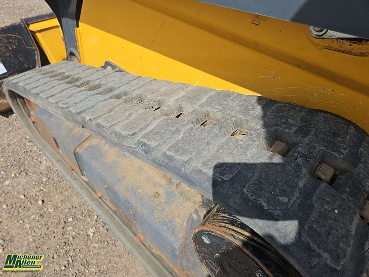 2024-deere-325g-image-35