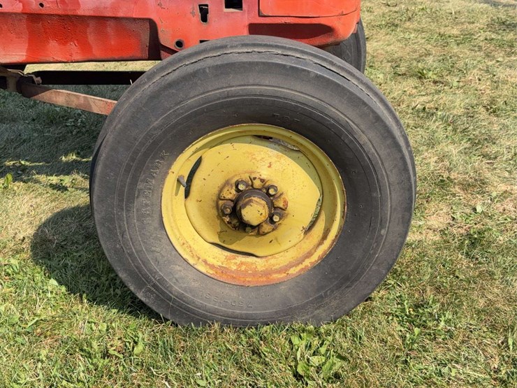 massey-ferguson-44-image-19
