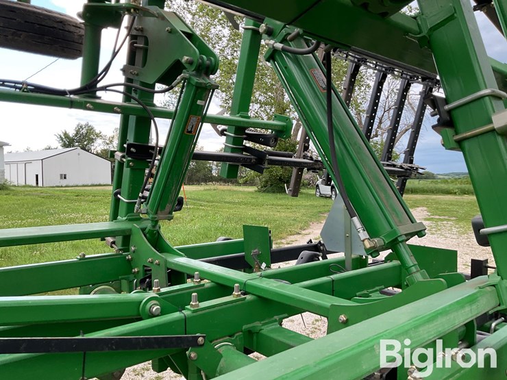 2009-john-deere-2310-image-19