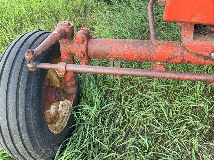 farmall-340-row-crop-image-18