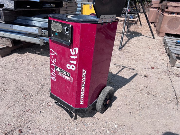 #5118-•-lincoln-electric-hydroguard-vertical-portable-oven-image-3