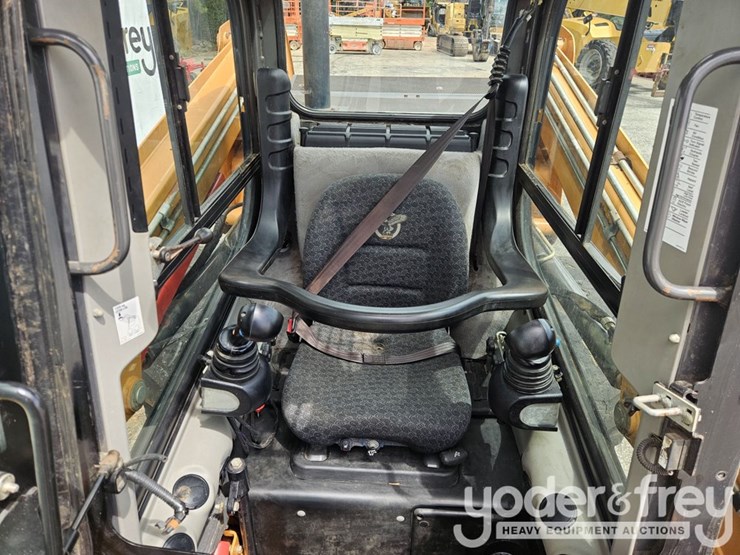 2019-case-sr270-image-9