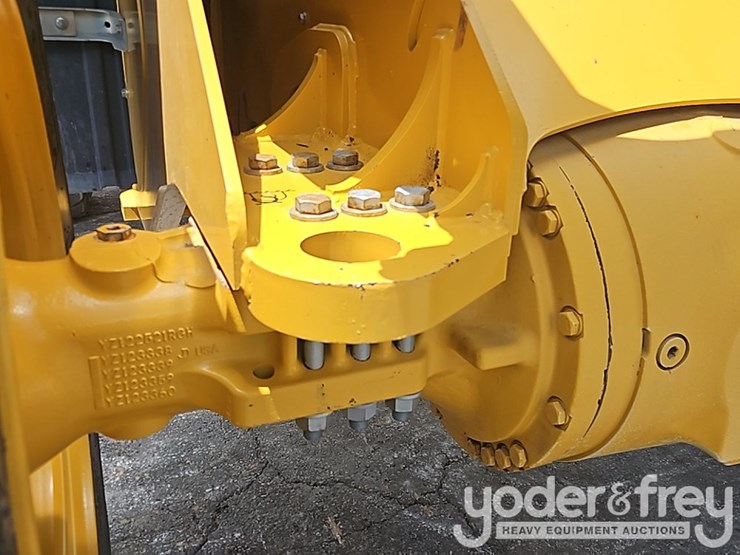 2023-deere-644p-image-13