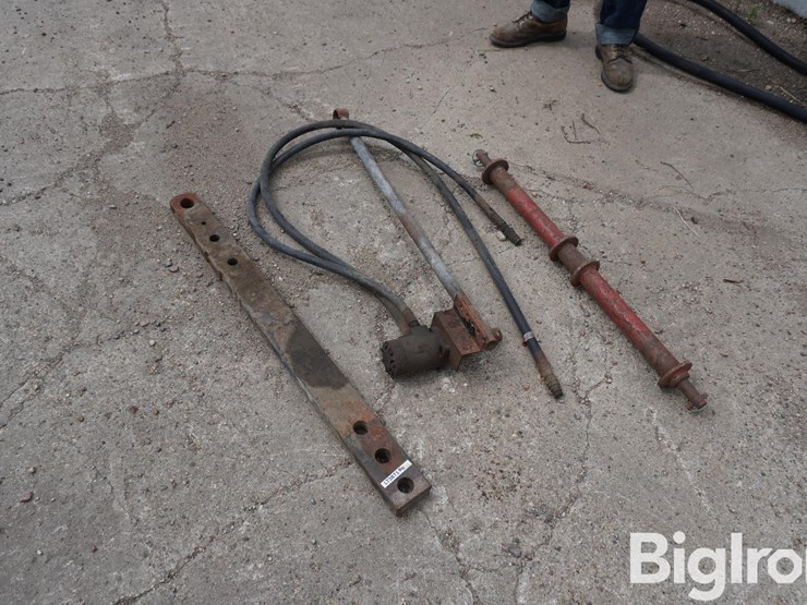 white-4-150-drawbar,-spreader-bar-&-orbit-motor-image-3
