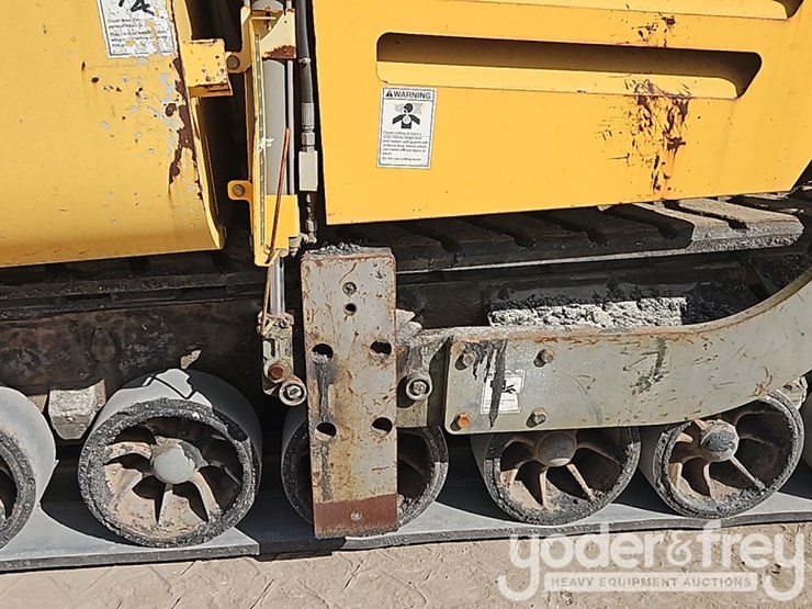 2009-volvo-pf6110-image-17