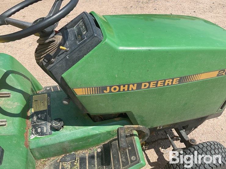 john-deere-265-image-15