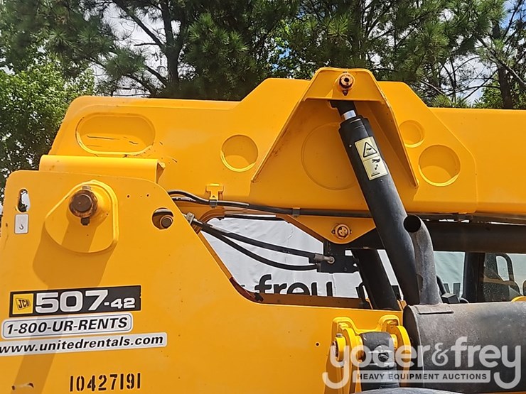 2015-jcb-507-42-image-27