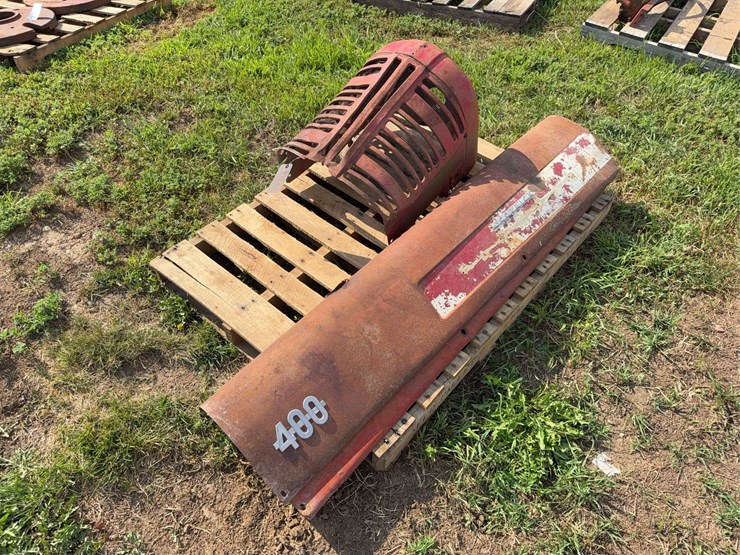 farmall-400-sheet-metal-image-1