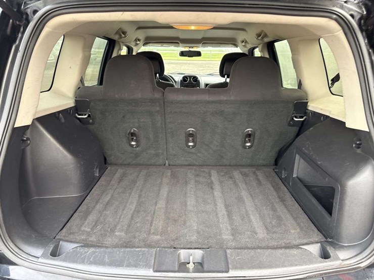 2017-jeep-patriot-image-12