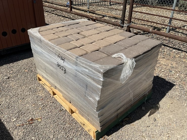 pallet-of-stone-pavers-image-1