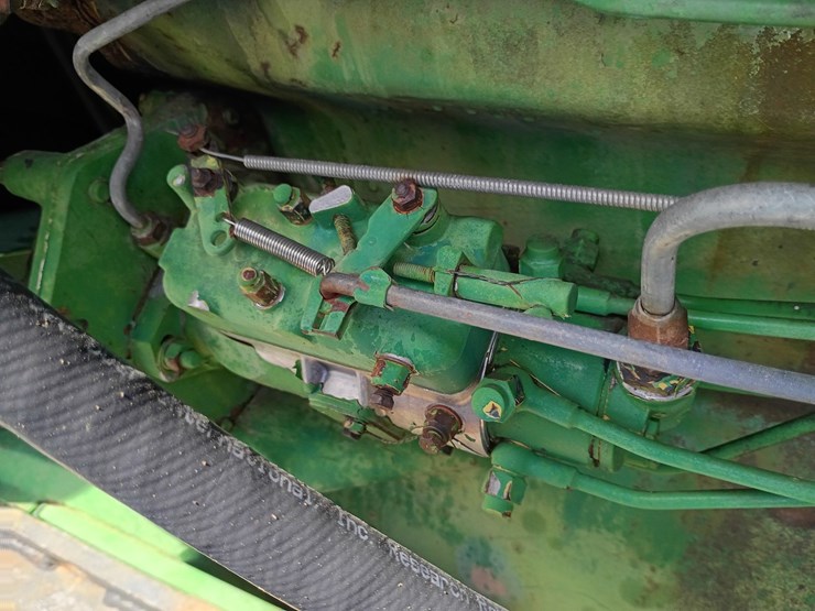 john-deere-2940-image-14