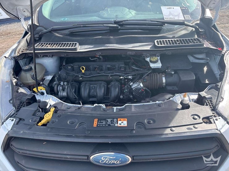 2010-ford-escape-image-7