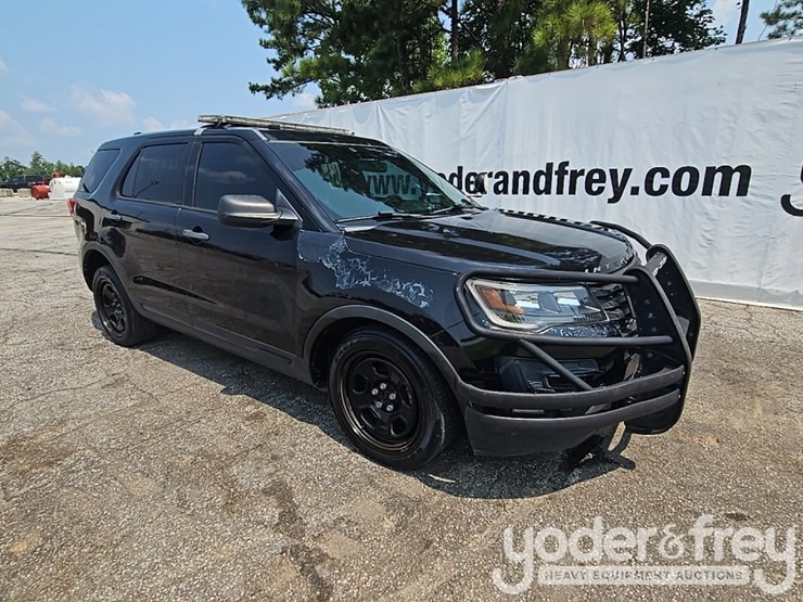 2017-ford-explorer-xlt-image-7