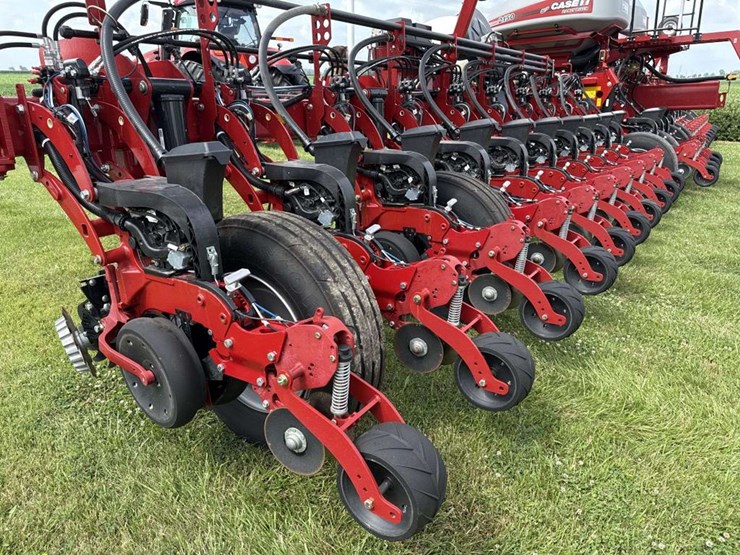 case-ih-2150-image-5