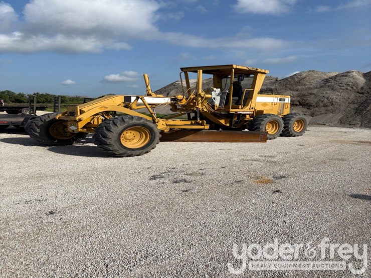 caterpillar-120h-image-5