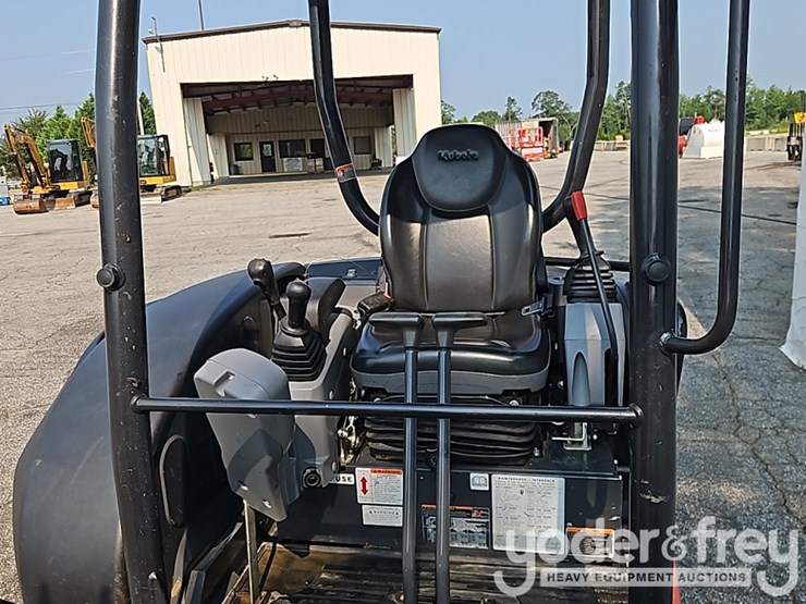 2024-kubota-kx033-4-image-27