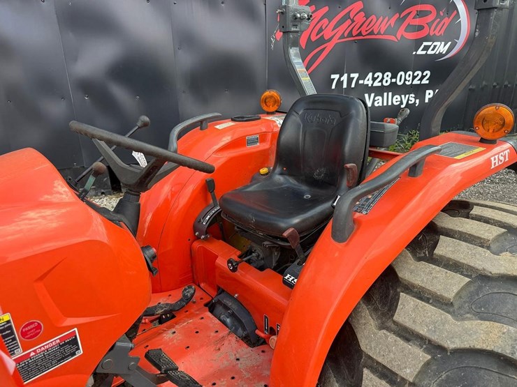 2019-kubota-l4701-image-19