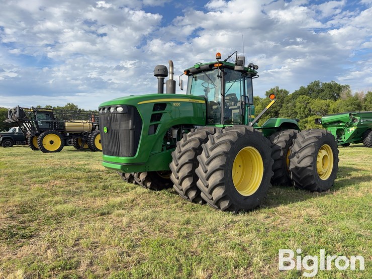 john-deere-9330-image-1