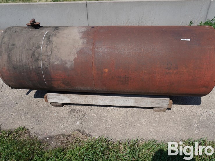 250-gal-fuel-tank-image-8