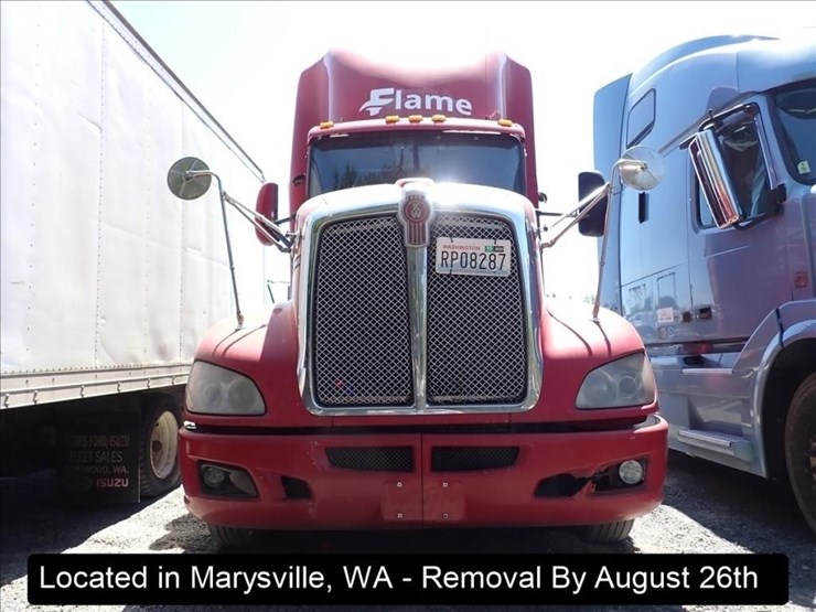 2010-kenworth-t660-image-18