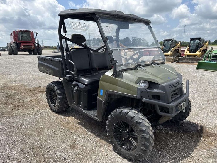 2014-polaris-ranger-image-4